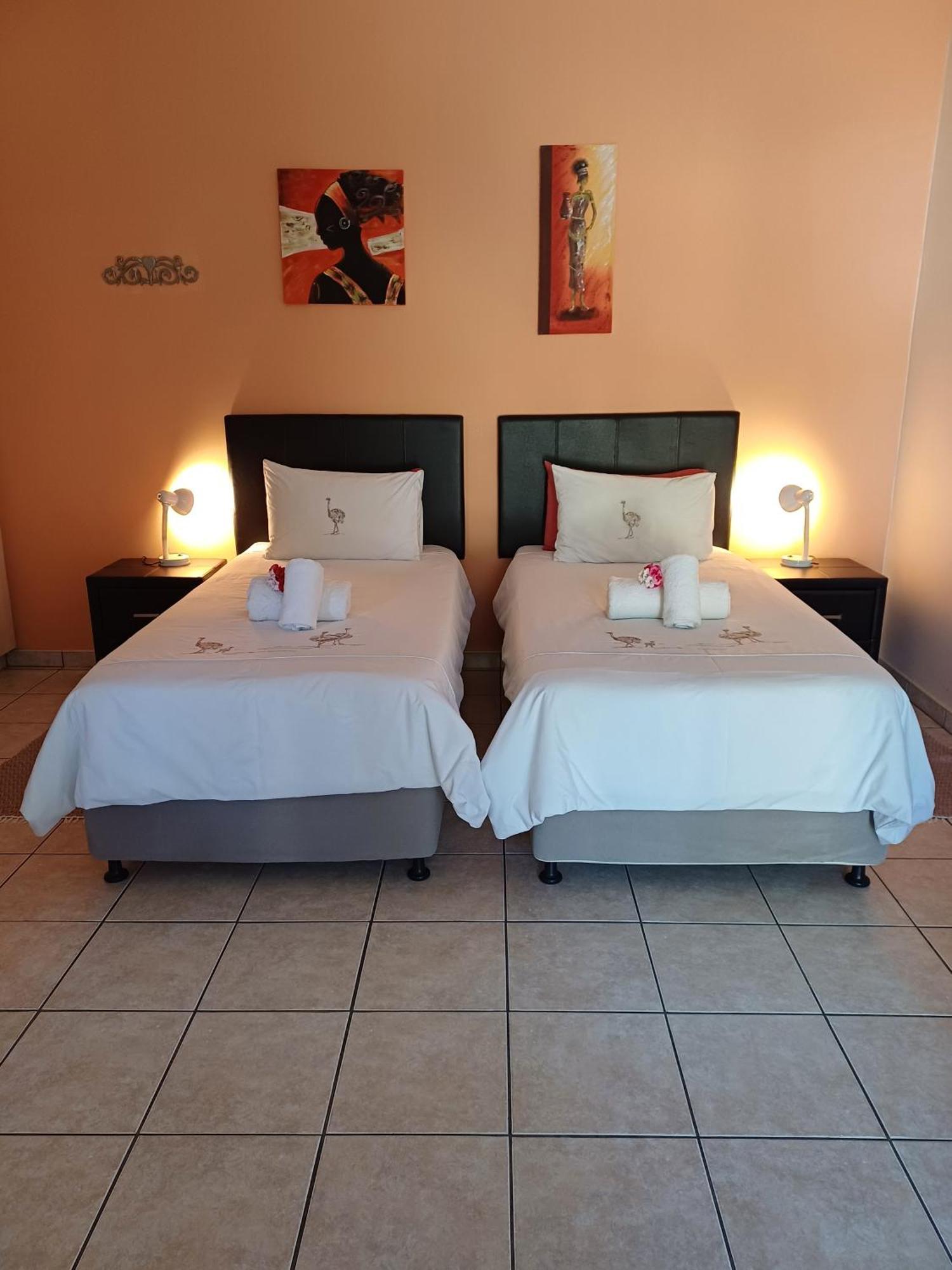 Capbon Guesthouse Windhoek Exterior photo